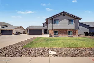 6104 E Ingram St, Mesa, AZ 85205 - Photo 1