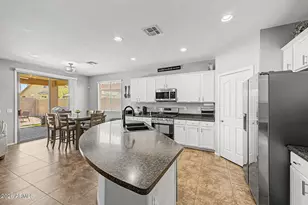 3323 S 90th Ln, Tolleson, AZ 85353 - Photo 14