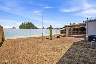 11275 N 99th Ave, Peoria, AZ 85345 - Photo 14