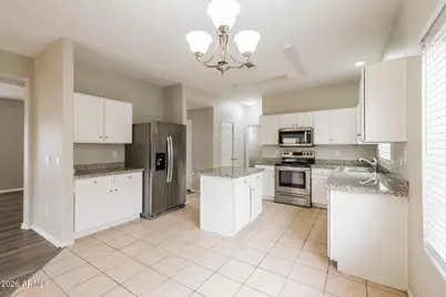 6419 W Whyman Avenue, Phoenix, AZ 85043 - Photo 6