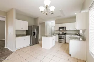 6419 W Whyman Ave, Phoenix, AZ 85043 - Photo 6