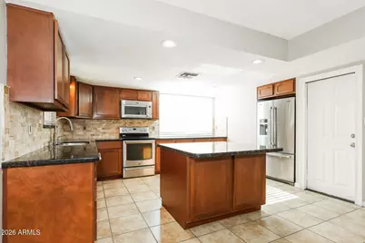 9025 W Mackenzie Drive, Phoenix, AZ 85037 - Photo 8