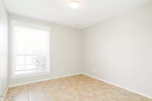 9025 W MacKenzie Dr, Phoenix, AZ 85037 - Photo 16