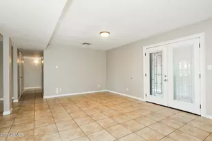 9025 W MacKenzie Dr, Phoenix, AZ 85037 - Photo 6