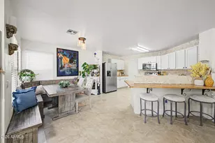2370 E Peach Tree Dr, Chandler, AZ 85249 - Photo 6