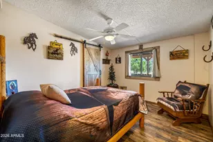 2191 Gingerbread Ln, Overgaard, AZ 85933 - Photo 8