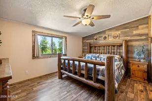 2191 Gingerbread Ln, Overgaard, AZ 85933 - Photo 2