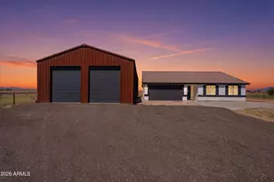 6322 S 196th Dr, Buckeye, AZ 85326 - Photo 2