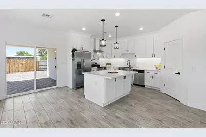 647 W Dewey Avenue, Coolidge, AZ 85128 - Photo 6