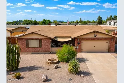 30 E Palo Verde Street, Gilbert, AZ 85296 - Photo 1