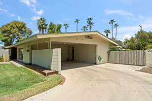 1322 W Frier Dr, Phoenix, AZ 85021 - Photo 4