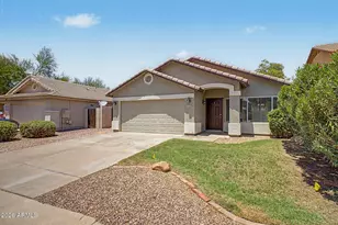 3900 E Tremaine Ave, Gilbert, AZ 85234 - Photo 4