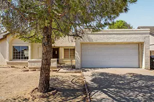 818 W Oraibi Dr, Phoenix, AZ 85027 - Photo 2