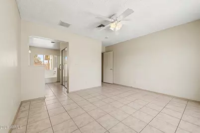 818 W Oraibi Drive, Phoenix, AZ 85027 - Photo 12
