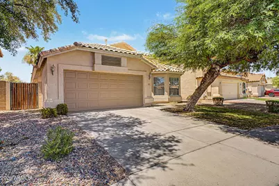 2424 N 125th Drive, Avondale, AZ 85392 - Photo 2