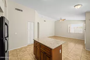 2424 N 125th Dr, Avondale, AZ 85392 - Photo 10