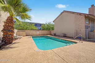 4240 N Longview Ave, Phoenix, AZ 85014 - Photo 18