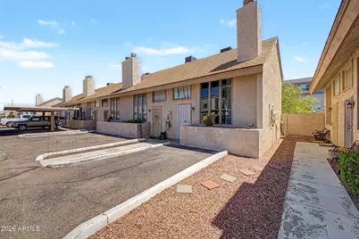 4240 N Longview Avenue #9, Phoenix, AZ 85014 - Photo 1