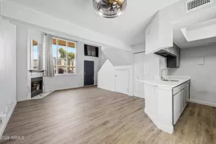 4240 N Longview Ave, Phoenix, AZ 85014 - Photo 6