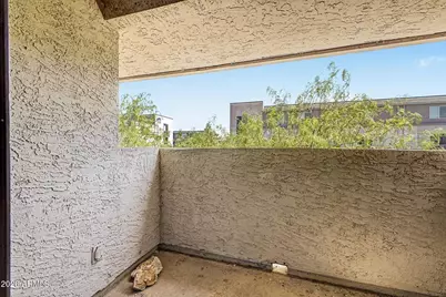 4240 N Longview Avenue #9, Phoenix, AZ 85014 - Photo 14