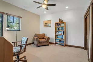 1531 E Castle Hills Dr, Flagstaff, AZ 86005 - Photo 32