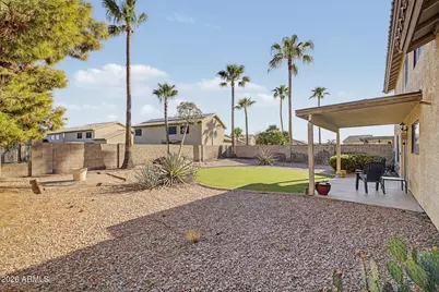 2031 E Parkside Lane, Phoenix, AZ 85024 - Photo 6
