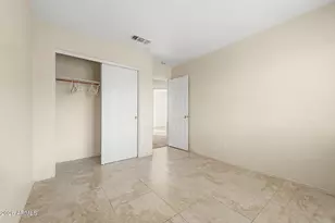 2031 E Parkside Ln, Phoenix, AZ 85024 - Photo 30