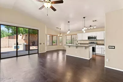 4034 W Chisum Trail, Phoenix, AZ 85083 - Photo 10