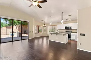 4034 W Chisum Trail, Phoenix, AZ 85083 - Photo 10
