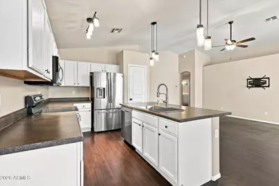 4034 W Chisum Trail, Phoenix, AZ 85083 - Photo 16
