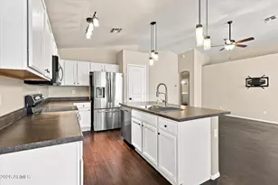 4034 W Chisum Trail, Phoenix, AZ 85083 - Photo 16