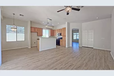 13588 W Alvarado Drive, Goodyear, AZ 85395 - Photo 6