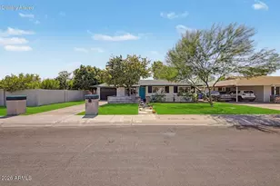 5208 N 11th Ave, Phoenix, AZ 85013 - Photo 2