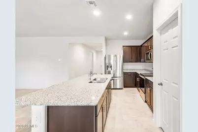 42915 W Palo Nuez Street, Maricopa, AZ 85138 - Photo 4