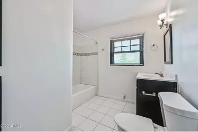 3949 E Earll Drive #Apt 14, Phoenix, AZ 85018 - Photo 28