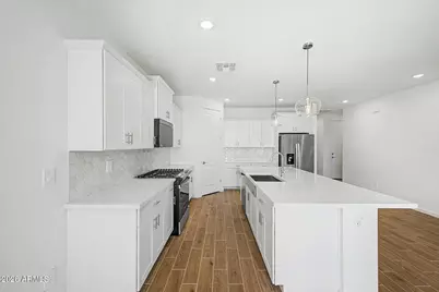 17737 W Illini Street, Goodyear, AZ 85338 - Photo 12
