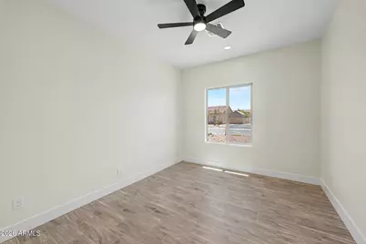 9540 W Kramer Lane, Arizona City, AZ 85123 - Photo 22