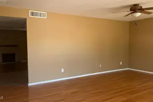 11233 S Tomah St, Phoenix, AZ 85044 - Photo 4