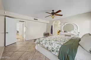 3933 W Saguaro Park Ln, Glendale, AZ 85310 - Photo 16