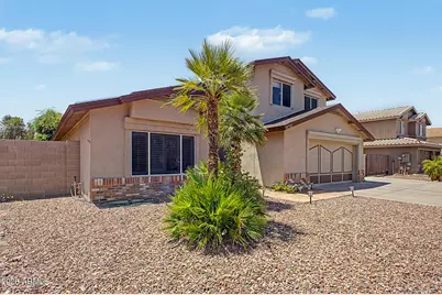 3933 W Saguaro Park Lane, Glendale, AZ 85310 - Photo 4