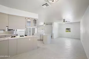 5742 N 12th Pl, Phoenix, AZ 85014 - Photo 4