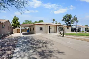 5742 N 12th Pl, Phoenix, AZ 85014 - Photo 1