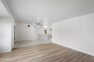 5742 N 12th Pl, Phoenix, AZ 85014 - Photo 8