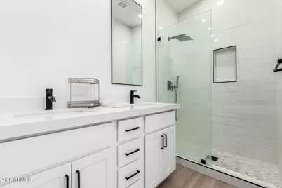 3034 N 39th Street #12, Phoenix, AZ 85018 - Photo 10