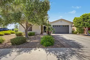2769 E Rakestraw Ln, Gilbert, AZ 85298 - Photo 1