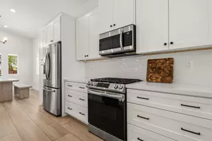 2345 N 28th Pl, Phoenix, AZ 85008 - Photo 8