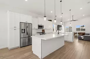 2345 N 28th Pl, Phoenix, AZ 85008 - Photo 6