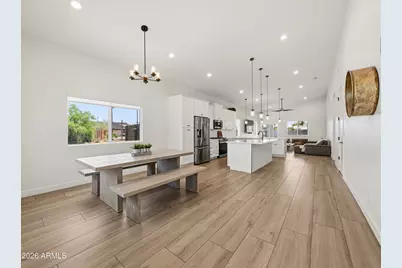 2345 N 28th Place, Phoenix, AZ 85008 - Photo 4