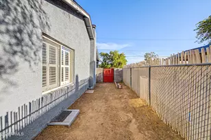 2638 E Willetta St, Phoenix, AZ 85008 - Photo 32