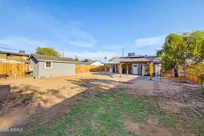 2638 E Willetta Street, Phoenix, AZ 85008 - Photo 32